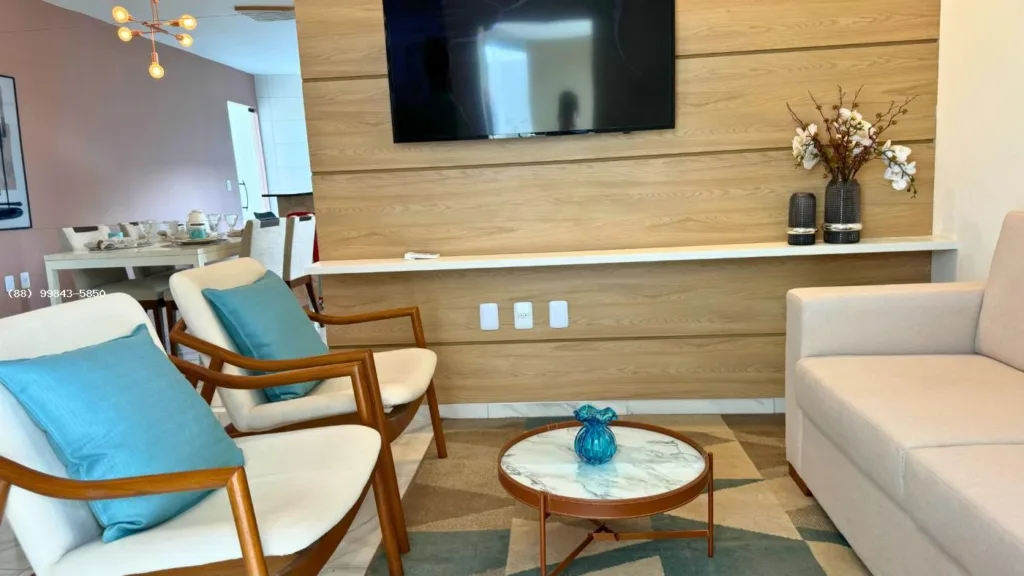 Sala de estar decorada da casa modelo do Bender Ville Pedrinhas; móveis não incluídos
