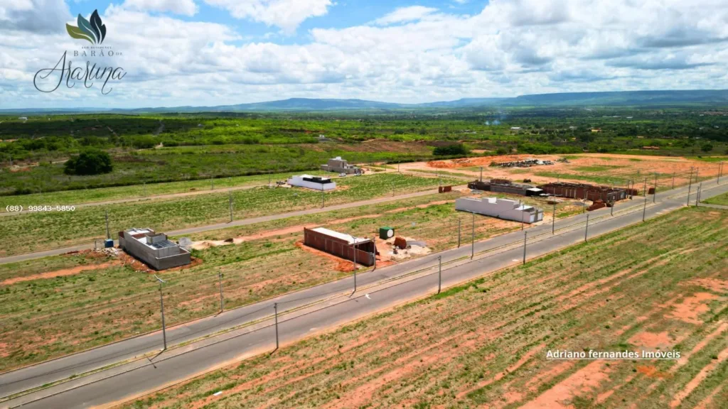 Panorama dos terrenos e da avenida do Barão de Araruna, em Juazeiro do Norte